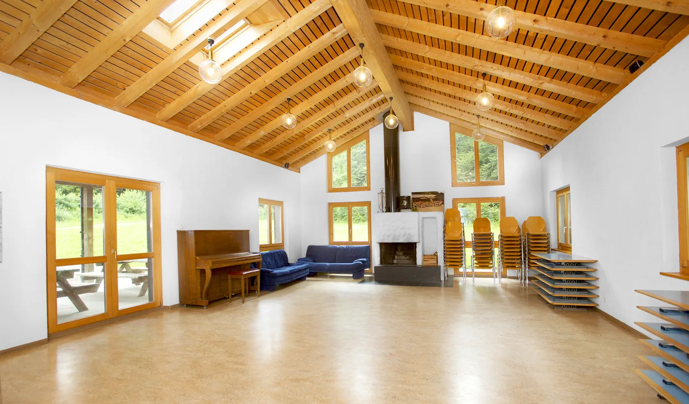 Der grosse Saal im Pfadiheim Wassberg